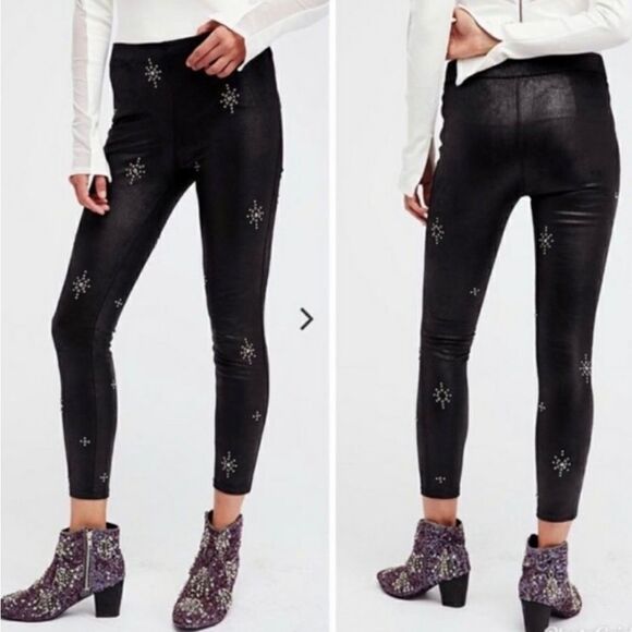 Free People Vegan Star Embellished Leggings Size 27 - Picture 6 of 9